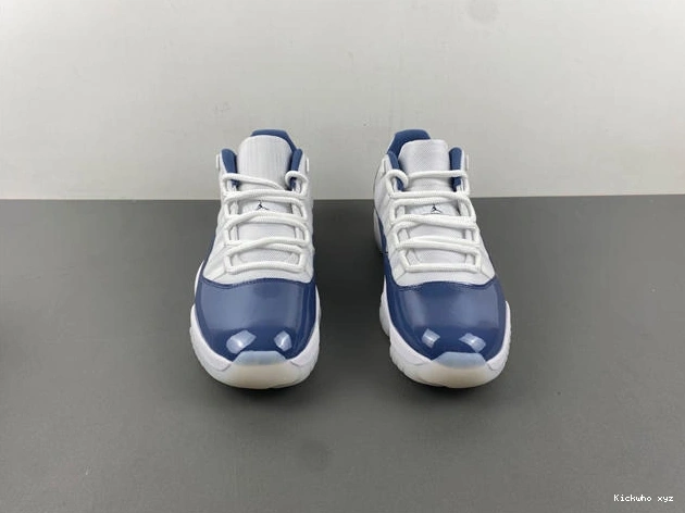 Jordan Air White navy 11 4090 Sporty  FV5104- blue 1013